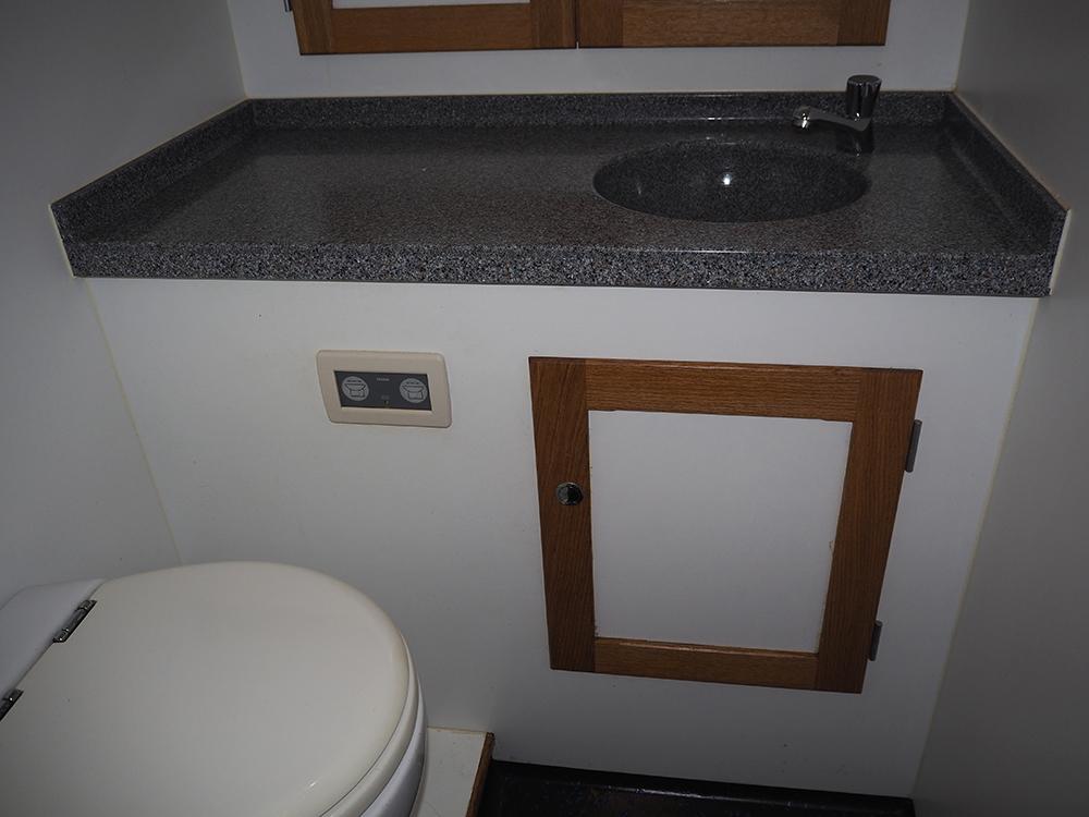 Fore ship, Accommodation